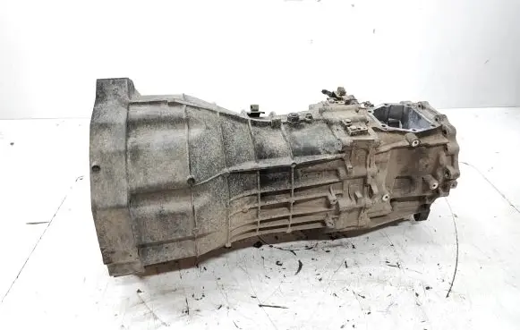 Nissan Pathfinder R51 Manual 6 speed gearbox 32131CD340