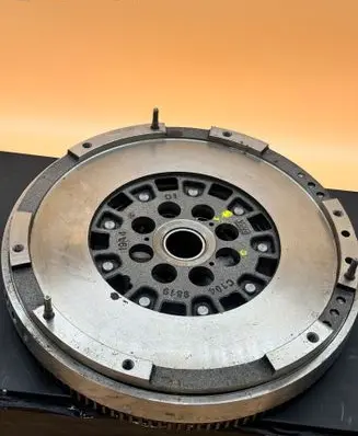 Opel Astra H Dual mass flywheel 6186 2294701046