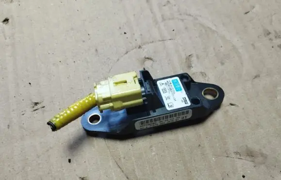 Honda Accord Airbag deployment crash/impact sensor 77970SEAJ816M1