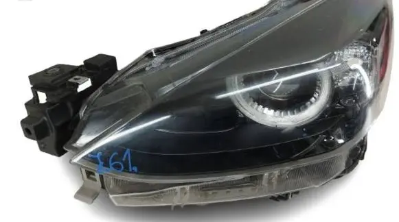 Mazda 2 Headlight/headlamp