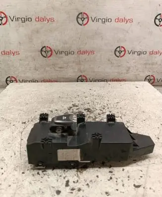 Hyundai Santa Fe Electric window control switch 39S5111210