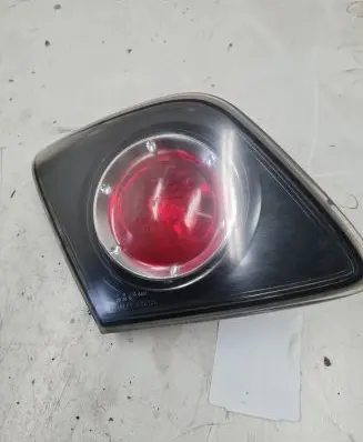 Mazda 3 I Tailgate rear/tail lights P2913