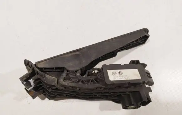 Volkswagen Golf V Accelerator throttle pedal 1K2721503M 6PV00874500