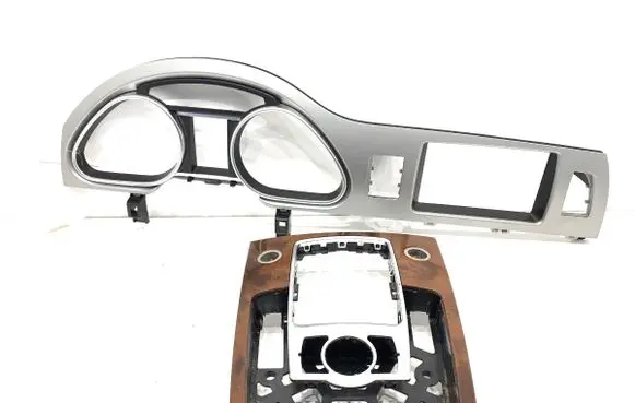 Audi Q7 4L Dashboard trim