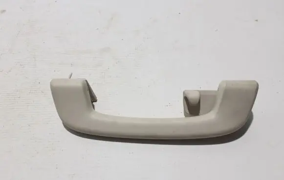 BMW 5 G30 G31 Rear interior roof grab handle 7475738