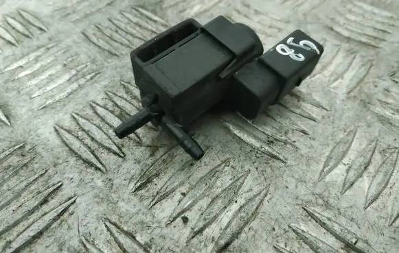 Porsche Panamera (970) Turbo solenoid valve 037906283C 06E145218A