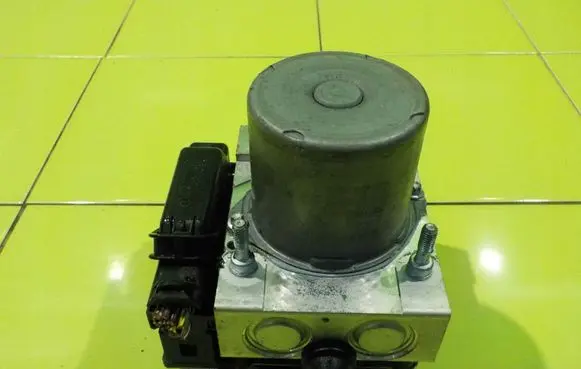 Land Rover Range Rover Sport L320 ABS Pump 7H422C405AE