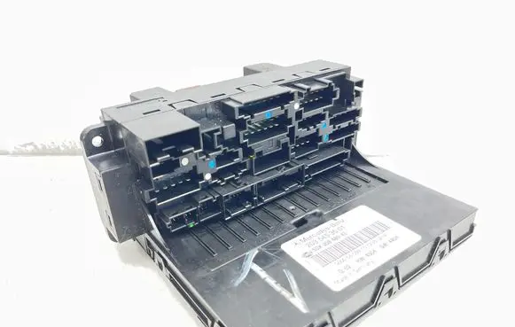 Mercedes-Benz C W203 Fuse module 2035453501 5DK00848543