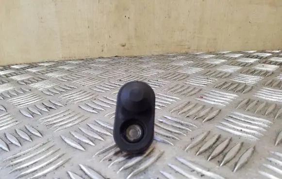Toyota Avensis Verso Front door sensor 