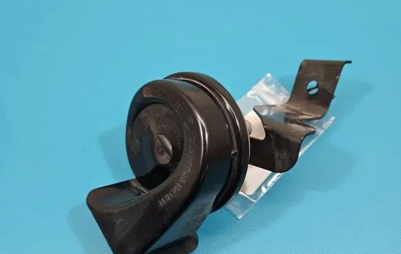 Renault Kadjar Horn signal 256102404R IMPRK1523781