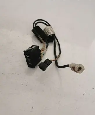 BMW 3 E92 E93 AUX in-socket connector 9187009