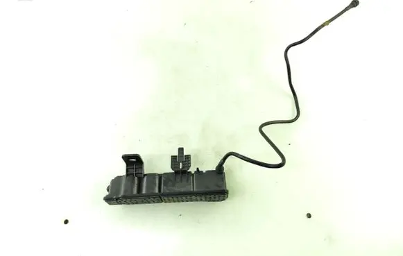 Peugeot 208 II Active carbon filter fuel vapour canister 9829656180