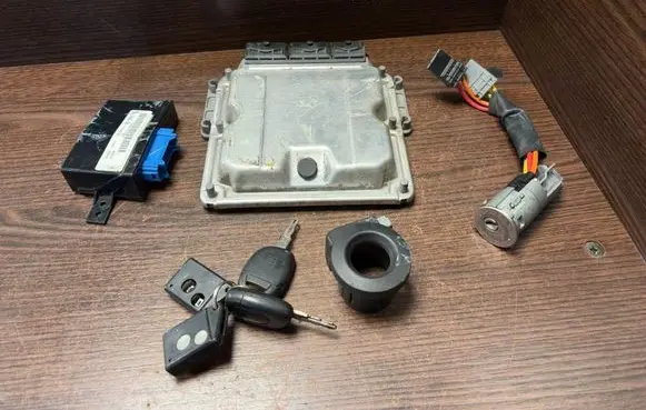 Renault Master II Engine control unit/module 0281011254 1039S01957
