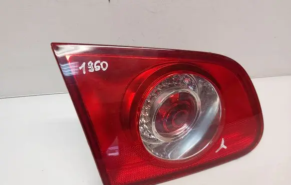 Volkswagen PASSAT B6 Tailgate rear/tail lights 3C9945093