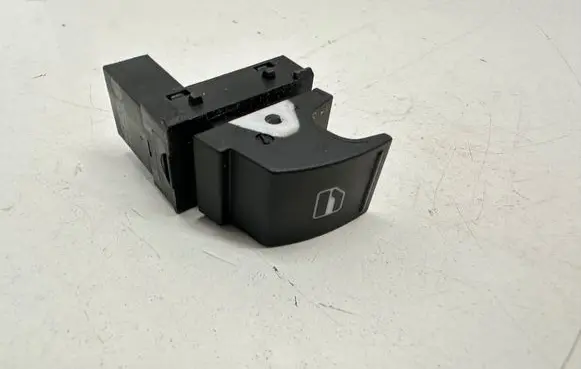 Volkswagen Touareg I Electric window control switch