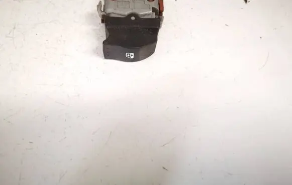 Renault Espace - Grand espace IV Electric window control switch 220511a