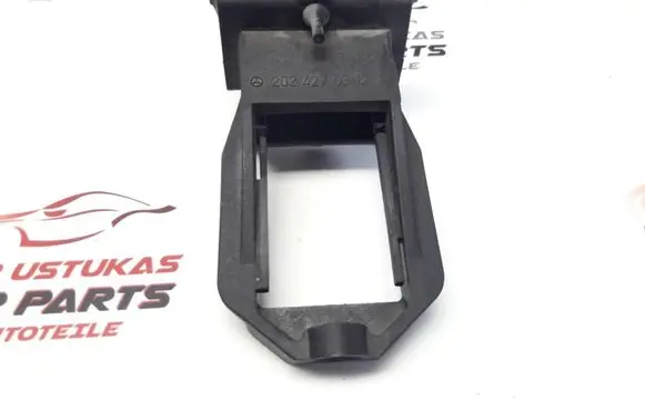Handbrake/parking brake lever assembly