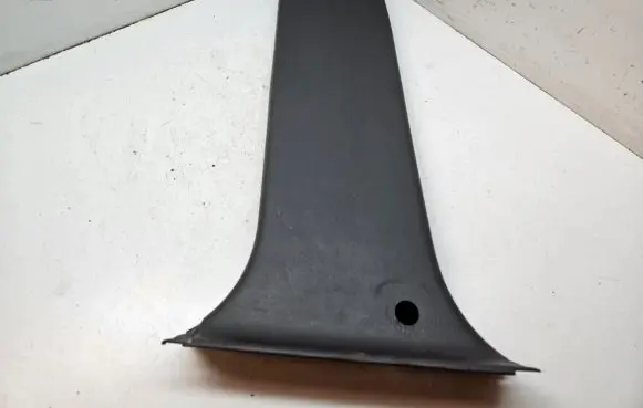 (B) pillar trim (bottom)