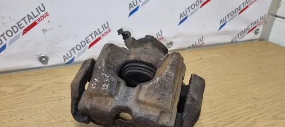 BMW 1 E82 E88 Front brake caliper 855