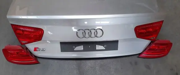 Audi A8 S8 D4 4H Tailgate/trunk/boot lid