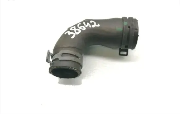 Mercedes-Benz Vito Viano W447 Engine coolant pipe/hose A6512000082