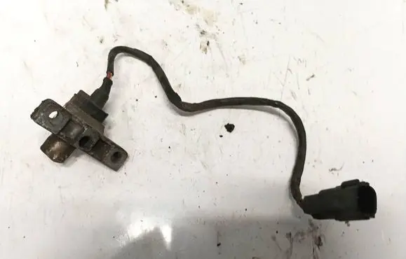 Volvo S60 Camshaft position sensor 