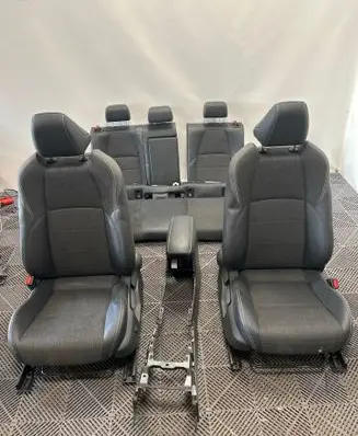 Seat set