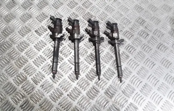 Fiat Scudo Fuel injectors set 0445110311 9840315311704