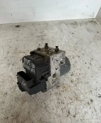 Volkswagen PASSAT B5 ABS Pump 273004282