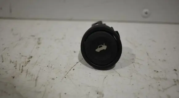 Ford Fiesta Tailgate opening switch 6S6T19B514AB