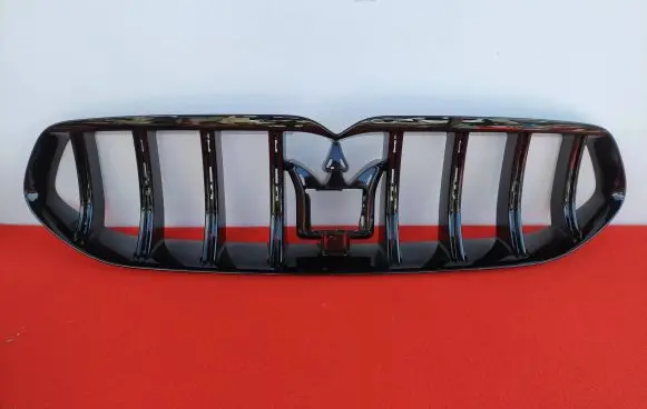 Maserati Grecale Front bumper upper radiator grill 670170829