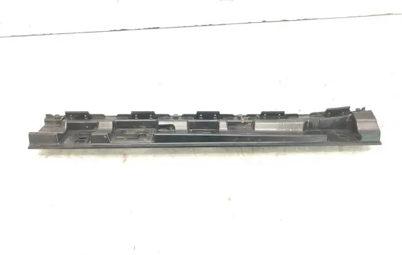BMW X1 F48 F49 Other sill/pillar trim element 51777332330