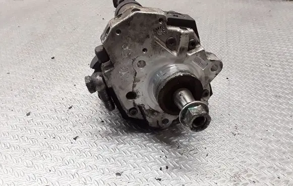 Chrysler Voyager Fuel injection high pressure pump 0445010034