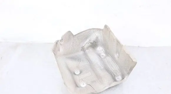 BMW 6 E63 E64 Exhaust heat shield 7052466 51487052466