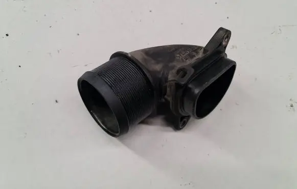 Opel Zafira B Intercooler hose/pipe 13223399