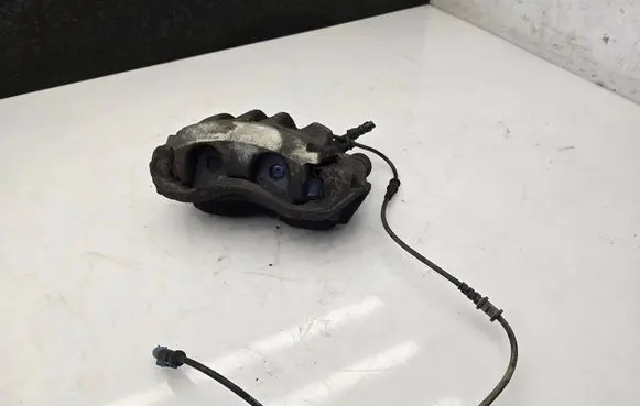 Volkswagen Crafter Front brake caliper 929001 A9065400334