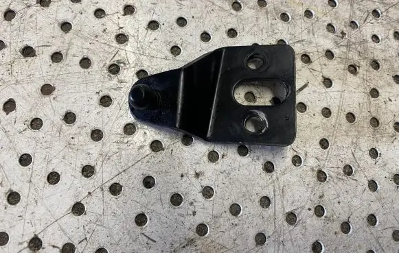 Ligier JS 50 Tailgate/trunk/boot lid buffer 
