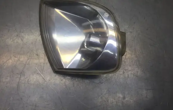 Volkswagen Polo Front indicator light 6N0953042 964000 6N0953050