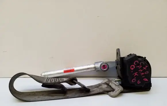 Volvo C70 Rear seatbelt 30730798 184493