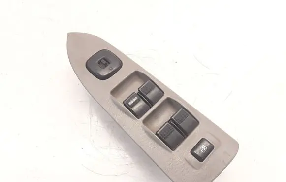 Mazda Premacy Electric window control switch C8HD135 2090D