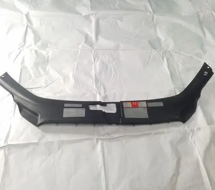 Top upper radiator support slam panel