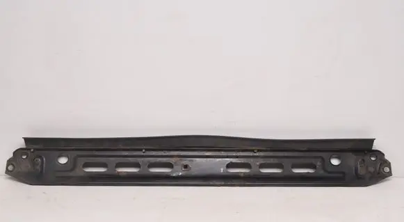 Volvo S80 Bottom radiator support slam panel 31265124