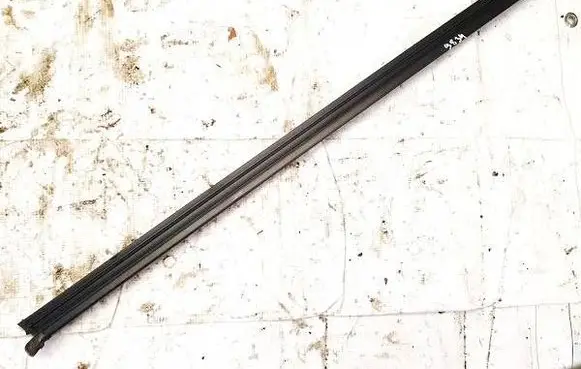 Cupra Born Front door glass trim molding 