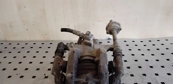 Opel Astra J Rear brake caliper