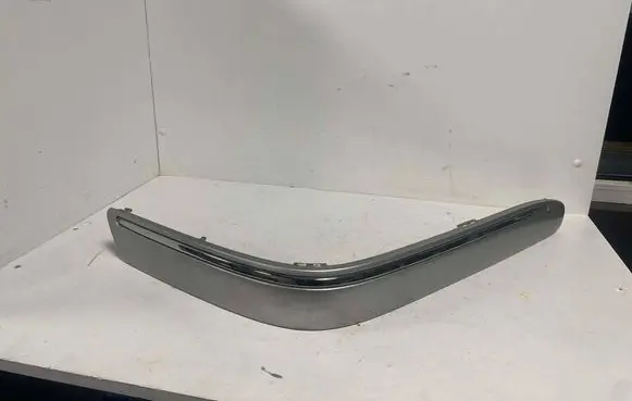 Mercedes-Benz E W210 Front bumper splitter molding 2108851621