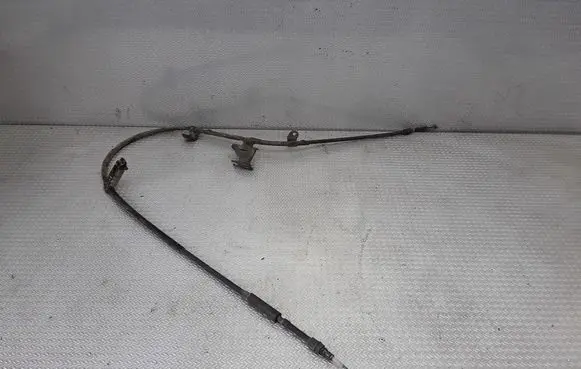 Volkswagen PASSAT B5.5 Handbrake/parking brake wiring cable 