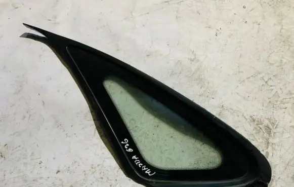 Mazda 626 Rear side window