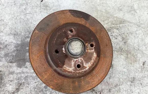 Citroen C4 Grand Picasso Front wheel hub