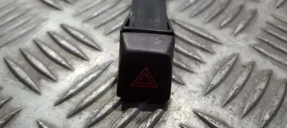 Volvo V50 Hazard light switch 30739296 05w435