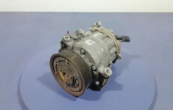 Audi A5 8T 8F Air conditioning (A/C) compressor (pump) 8T0260805P